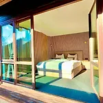 Luxus-gaestehaus Mit Sauna, Kamin & Exklusivem Paarbereich * Neubulach