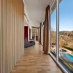Luxus-gaestehaus Mit Sauna, Kamin & Exklusivem Paarbereich بيت للعطل Neubulach