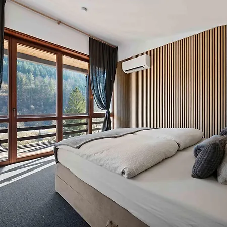 度假居 Luxus-gaestehaus Mit Sauna, Kamin & Exklusivem Paarbereich Neubulach