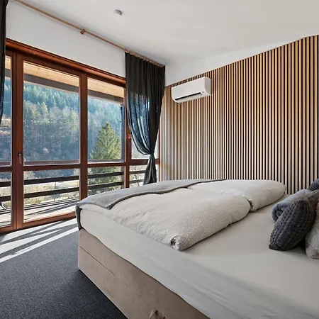 Holiday home Luxus-gaestehaus Mit Sauna, Whirlpool, Kamin & Exklusivem Paarbereich